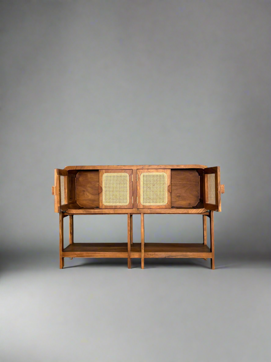 Denise Console