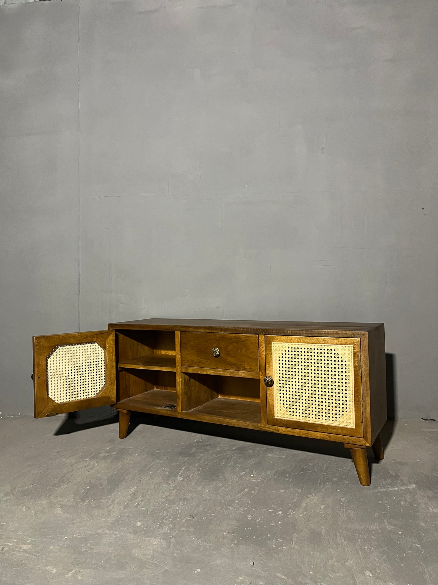 Trevor Tv Unit