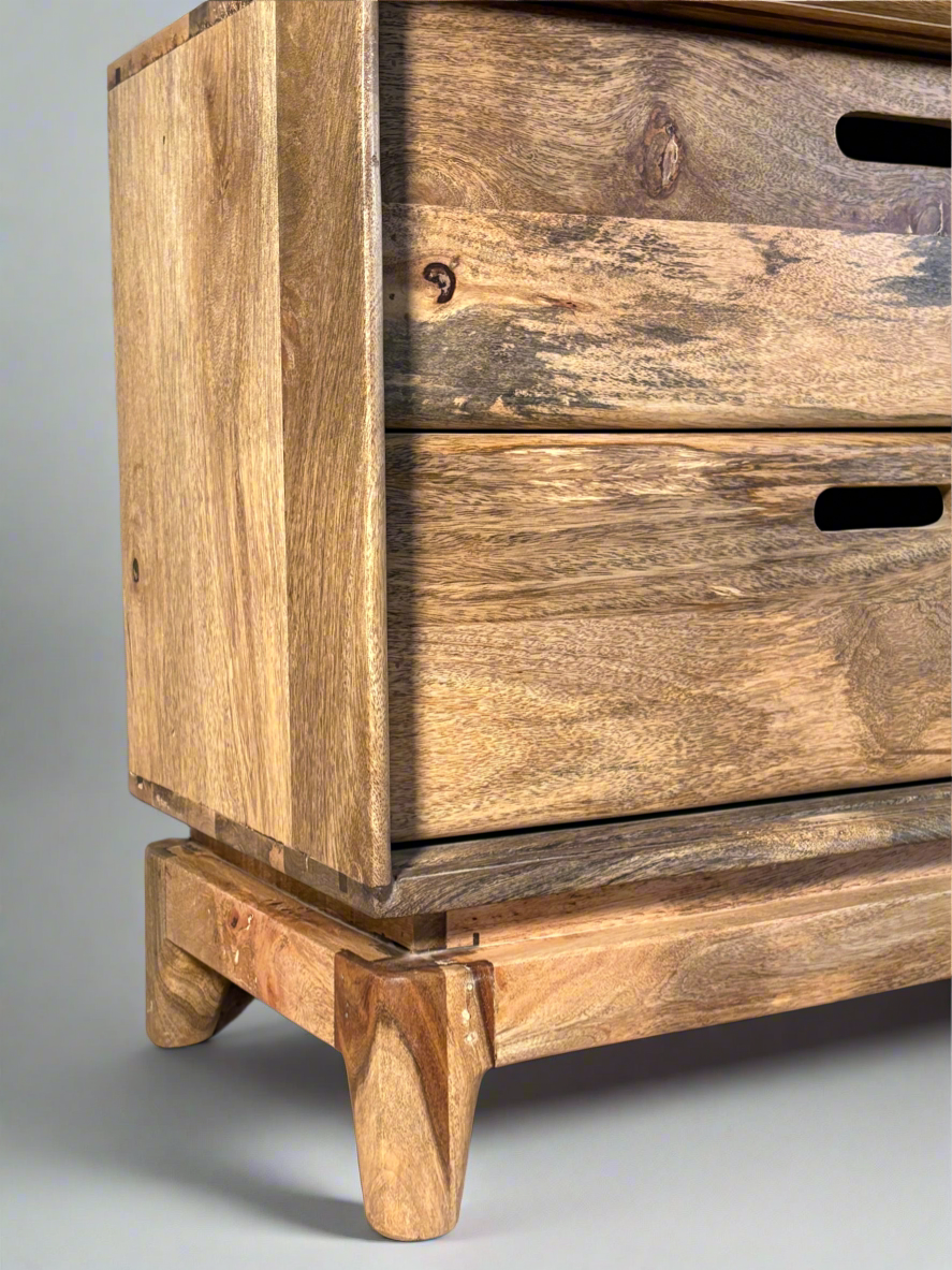 Dale Tv Console
