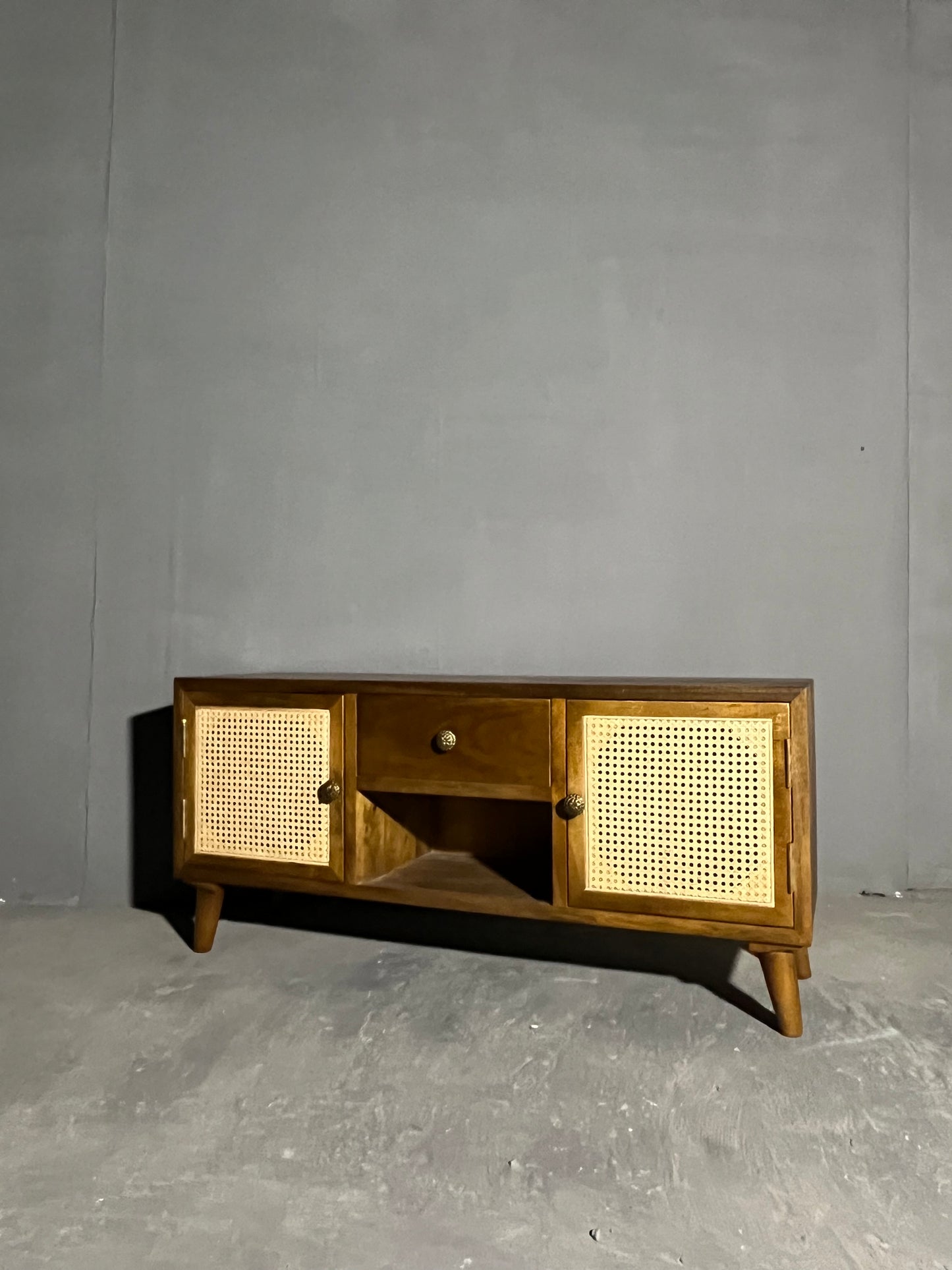 Trevor Tv Unit