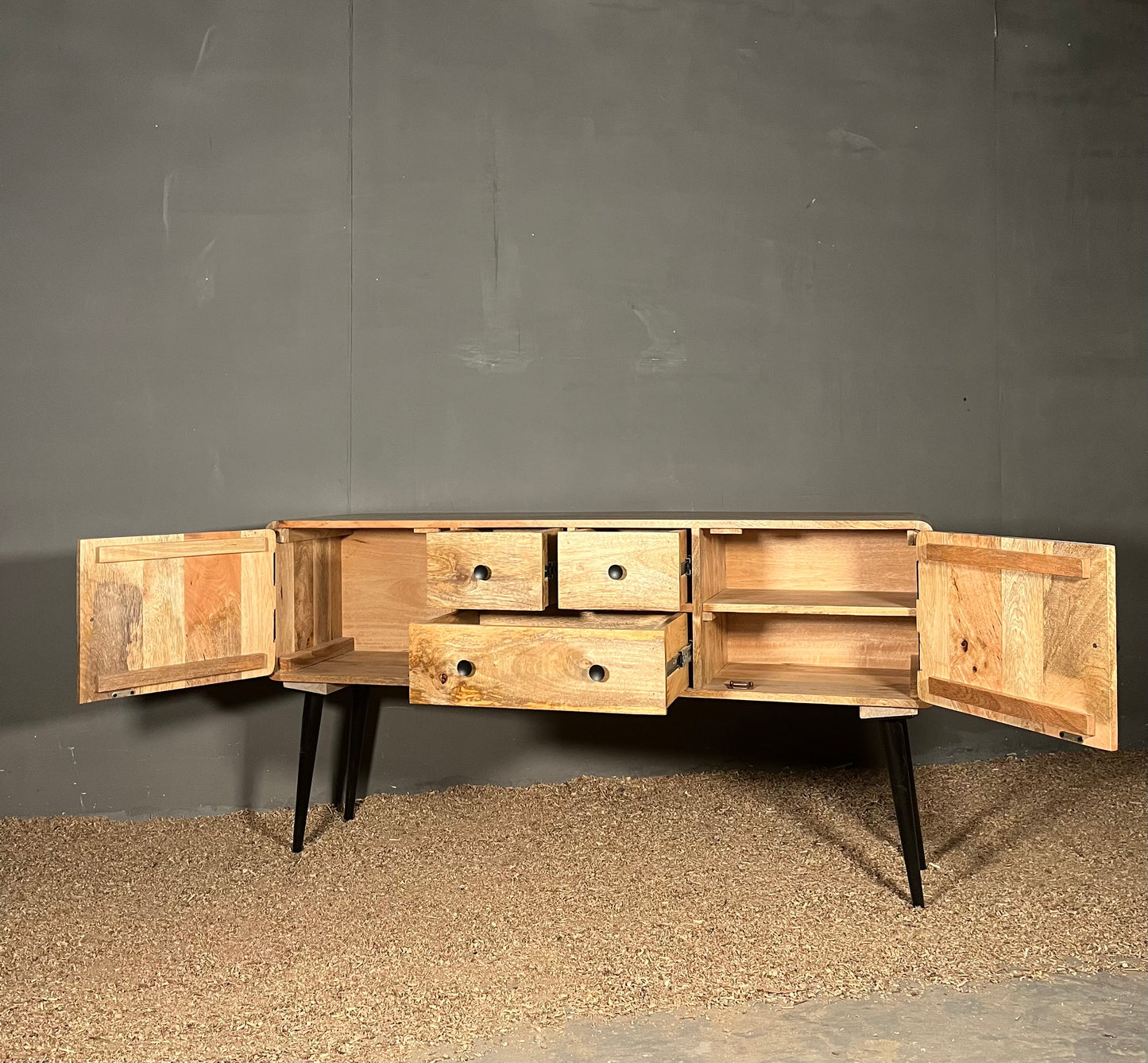 Beirut Console