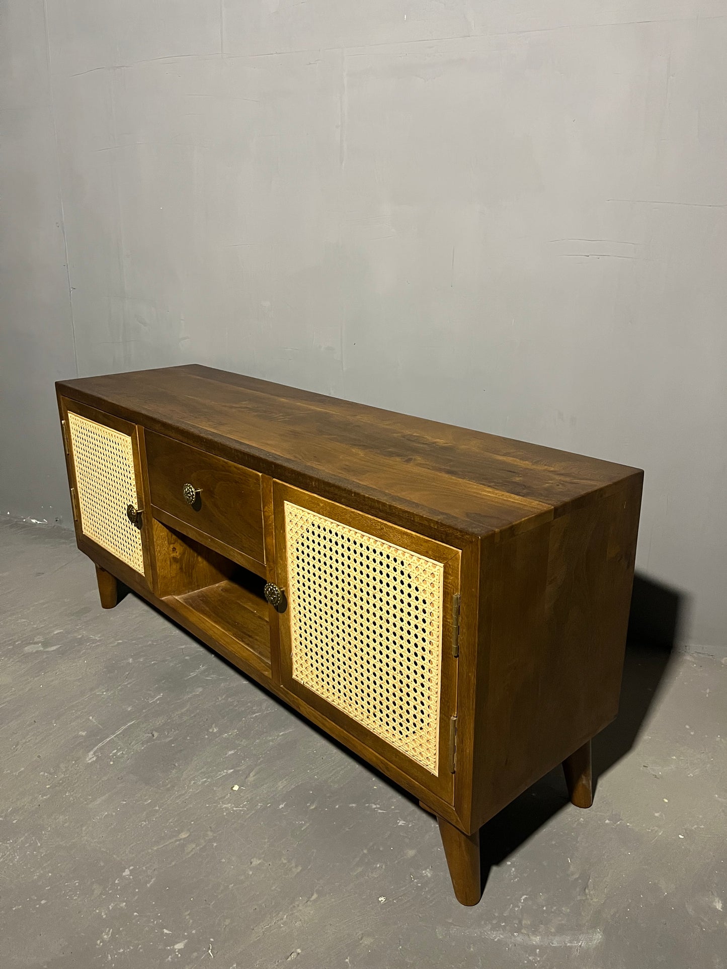 Trevor Tv Unit