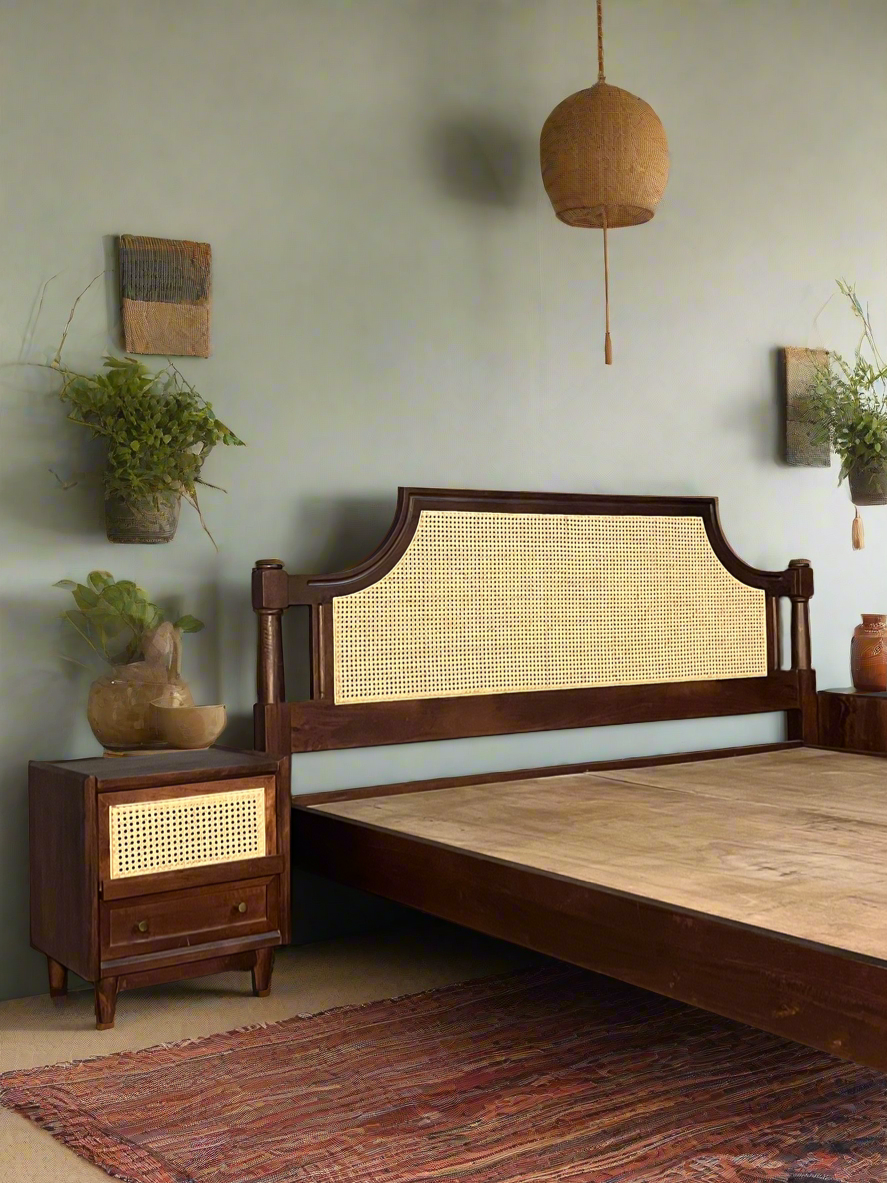 Noel Rattan Bed